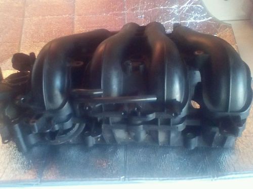 2004 ford focus oem factory 2.3l intake manifold