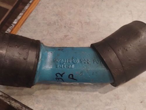 909610 omc port exhaust elbow with boots pre-owned #32p