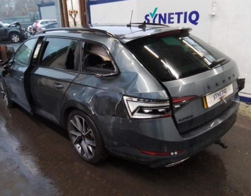 Aerial skoda superb mk3 (typ 3v) 2015 on aerial antenna