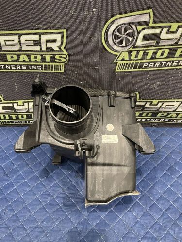 2017 audi r8 v10 oem factory genuine air intake boxes lh rh with carbon lids oem