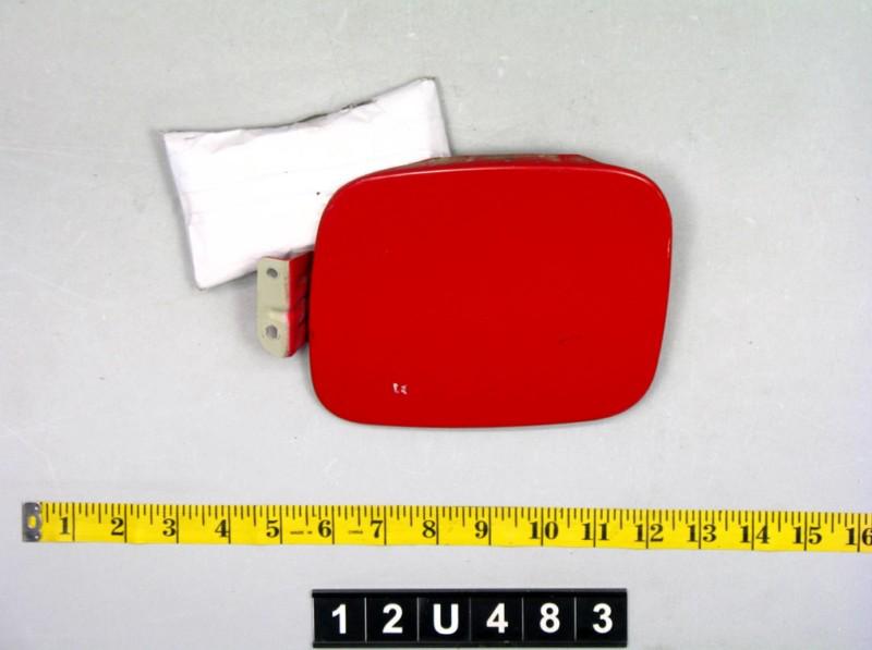 05 rio fuel filler door lid gas tank cover cap oem red 12u483