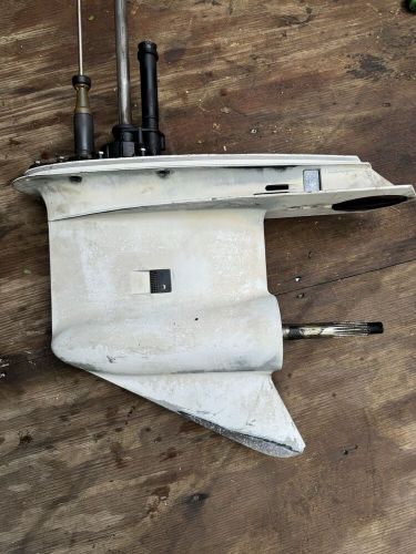 Johnson evinrude lower unit right hand 200 225 hp 30&#034; ocean runner xxl v6