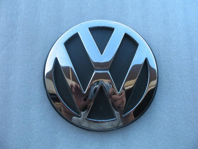 1999 2000 2001 2002 2003 2004 2005 vw golf rear emblem logo decal badge sign oem