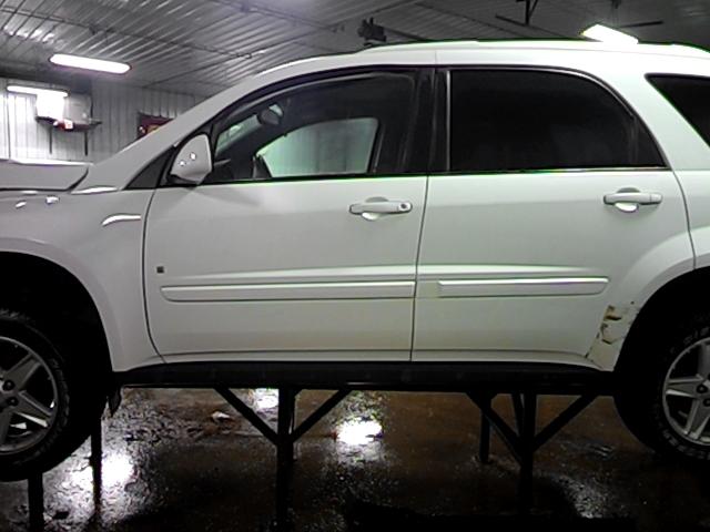 2006 chevy equinox front door left