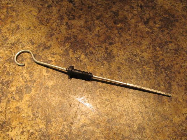 Honda oil dipstick pre1997-2006  35 40 45 50 hp 15650-zv5-000 **14591**