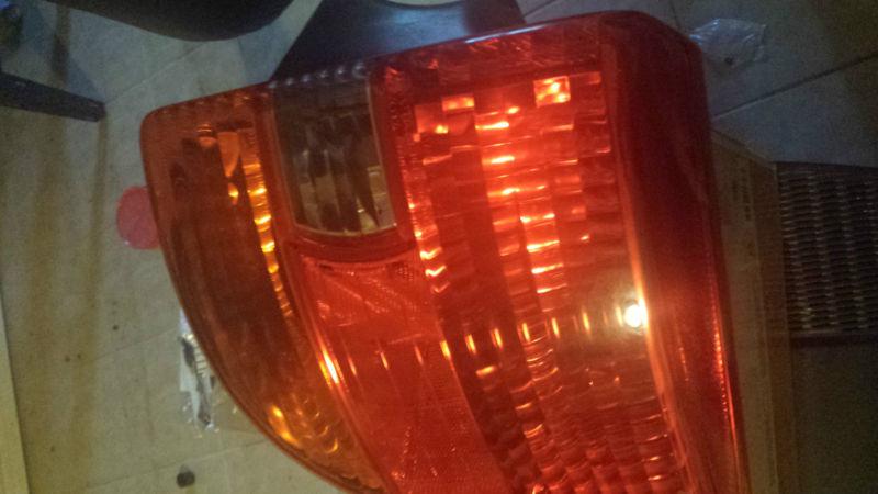 2001 toyota celica drivers side tail light