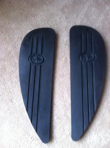 Roadliner / stratoliner floor board rubber inserts