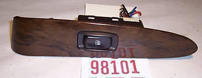 Mitsubishi 95 diamante window switch right/rear 1995