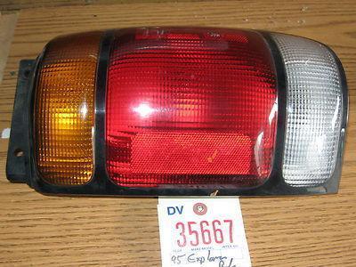 Explorer 95 96 97 mountaineer taillight tail light/lamp right 1995 1996 1997