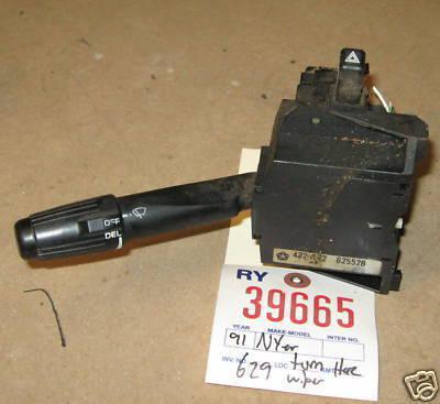 Chrysler 91 newyorker turn signal/wiper/hazard switch 1991