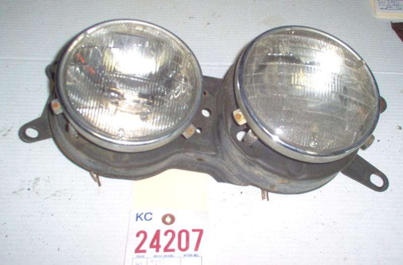 Bmw 524 528e 533i 535i m5 headlight head light/lamp right 1982 1983