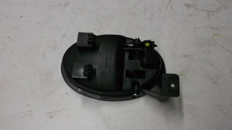 2005 ion rear right interior door handle