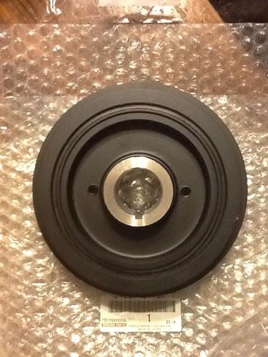 Toyota sienna crankshaft pulley dampner solara brand new oem