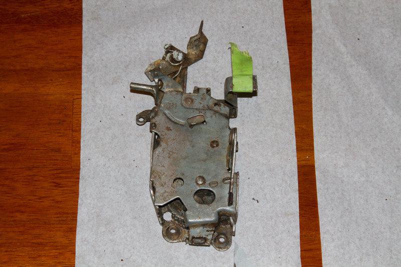 1970-1981 firebird/trans am/formula/camaro/z28 pass side door latch assembly