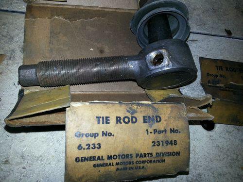 Nos oldsmobile pontiac 1937 1938 tie rod end rh 231948 gr6.233 mint