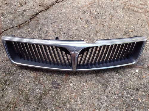 97-01 mitsubishi diamante front grill mint