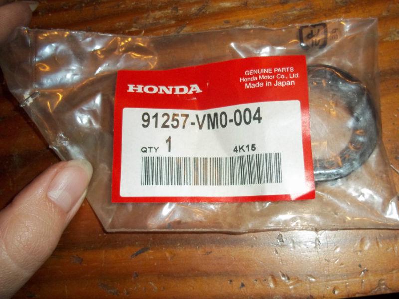 91257-vm0-004 dust seal 28x42x6 trx 250 300 450 400 