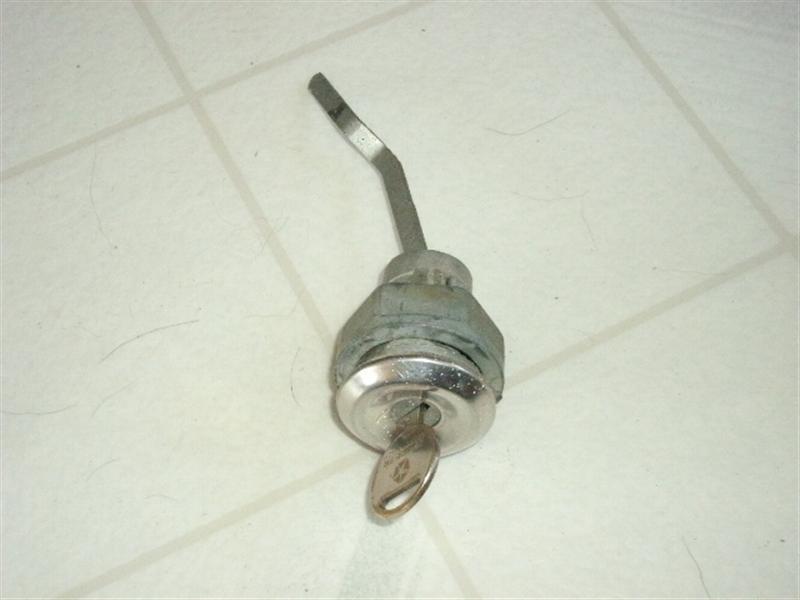 1976 77 78 79 80 volare aspen trunk lock with key