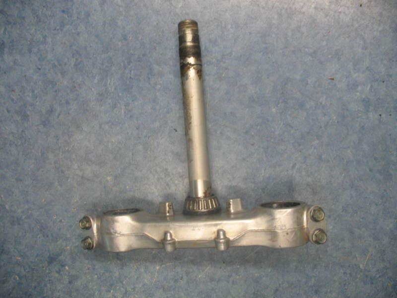 Triple tree steering stem 1983 honda cr480 cr480r cr 480 r 83