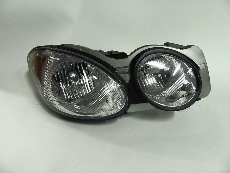 05 06 07 08 09 buick lacrosse oem right headlight nice!