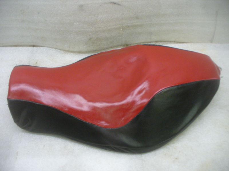 Harley 04-up xl 883/1200 red & black solo seat.