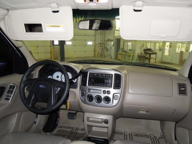 2004 ford escape steering column 2124517