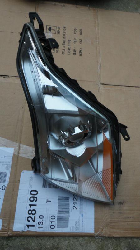 10 11 12 cadillac srx headlight halogen passenger right rh side oem