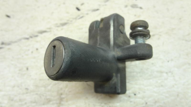 1981 kawasaki kz750h 750 ltd k374' seat latch lock