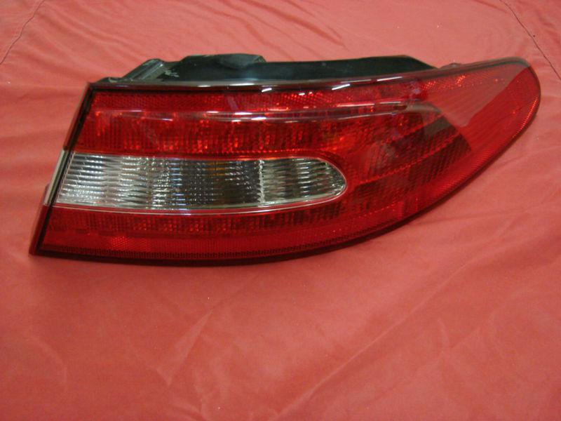 Jaguar xf right tail light qtr mounted  2009-2012