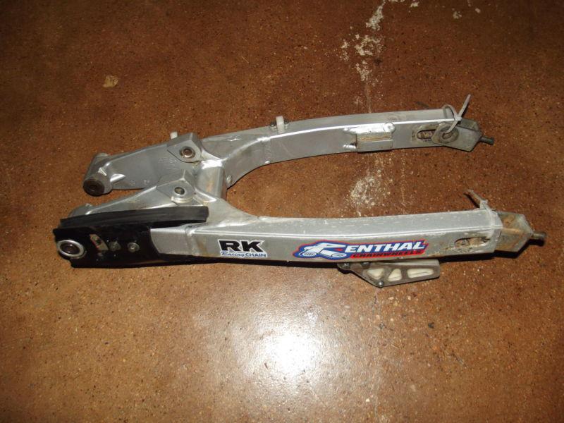 Yamaha yz85 yz 85 small wheel rear suspension swing arm 2002 2003 2004 2005 2006