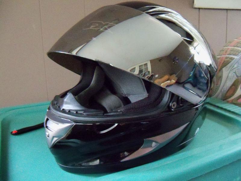 Afx full face motorcycle helmet mens xl black. 2 face shields excellent cond