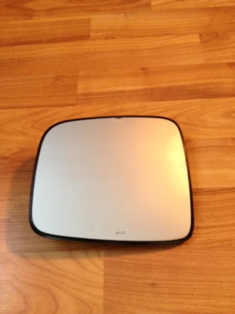 2002-2006 jeep liberty driver side factory mirror **** free shipping****