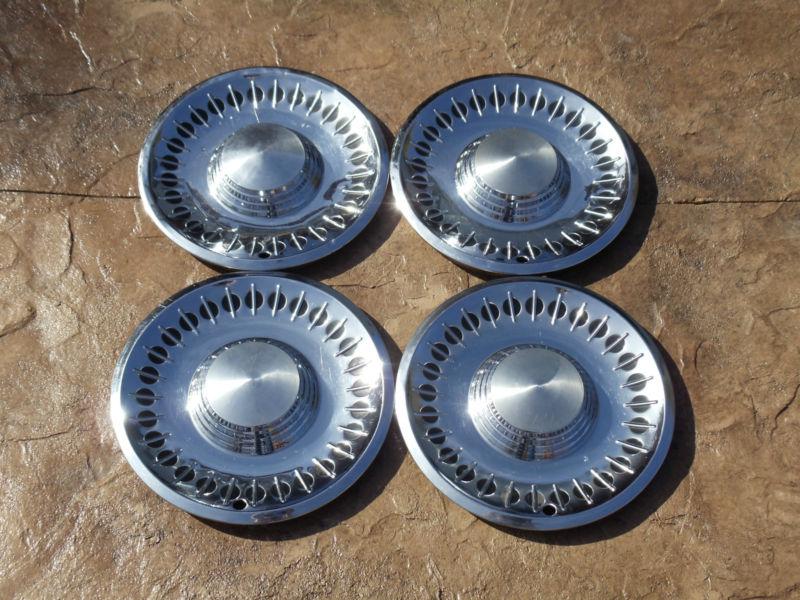 ~4~vintage~classic~ 1961 61 plymouth fury convertible/coupe/suburban hubcaps ~