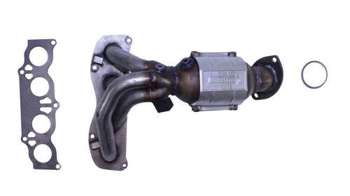 Exhaust manifold with integrated catalytic converter front fits 05-07 camry 2.4l