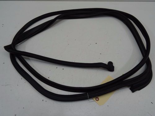 2010 - 2012 ford fusion sel 3.0l rear right door weatherstrip molding seal oem