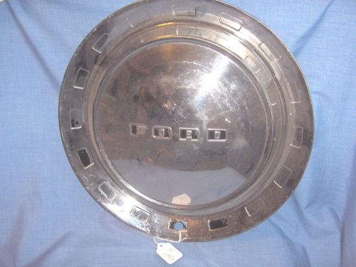 #1136 - 1952 ford car hub cap, wheel cover - 15&#034; - original