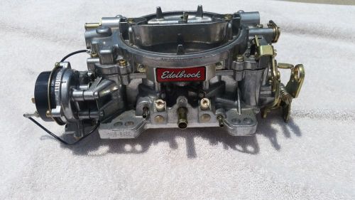 Edelbrock 1406 performer carburator