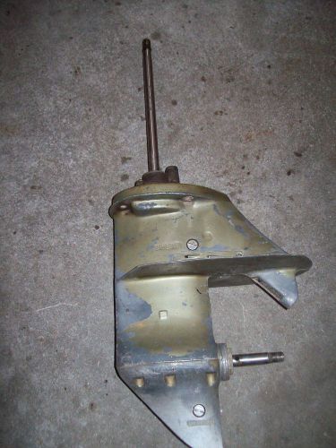 1972 9.5 hp johnson evinrude omc outboard lower unit gear case short shaft