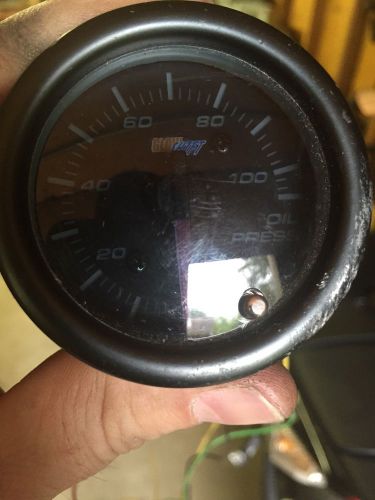 Glowshift’s tinted 7 color series oil pressure gauge