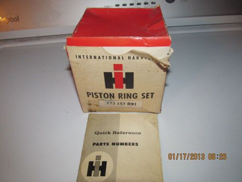 International harvester  truck .030 piston rings oem nos # 173157r91 30 over