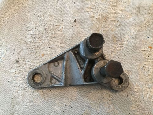 1969-79 1971 351 windsor alternator bracket