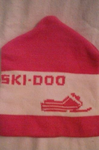 New ski doo ladies knit hat pink free shipping
