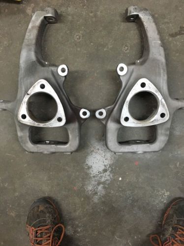 2014 dodge ram 1500 spindles right side 4wd