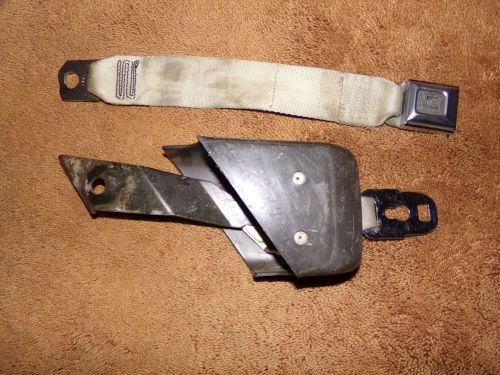 1970-73 camaro / firebird front seat belt retractor drivers side only