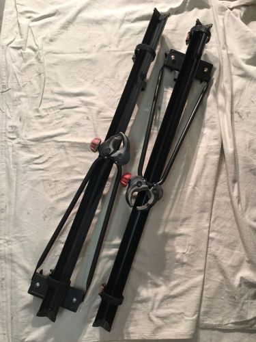 Pair (2) used yakima raptor upright bike carriers - w locks and keys