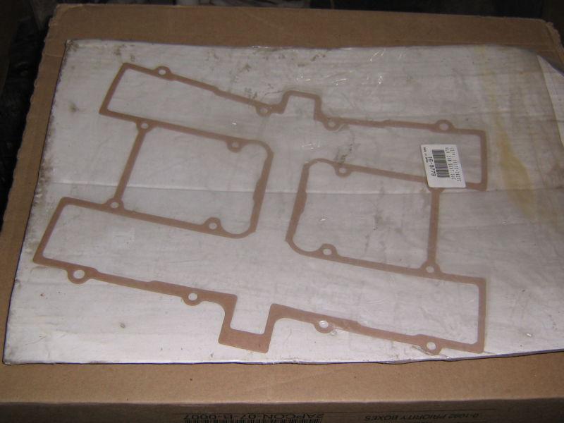 Suzuki 1981-1983 gs 650 gl valve camshaft cylinder head cover gasket  