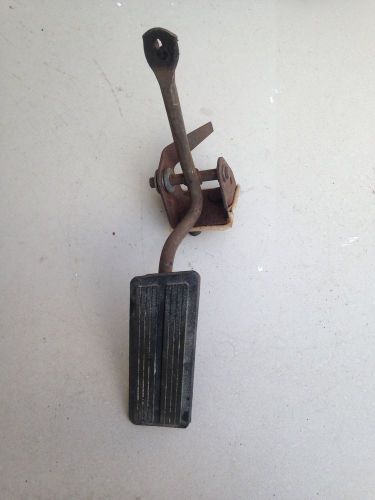 Cuda, barracuda, challenger accelerator gas pedal original