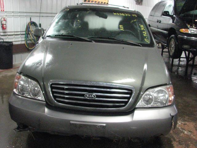 2003 kia sedona rear seat belt & retractor only 2nd row right gray