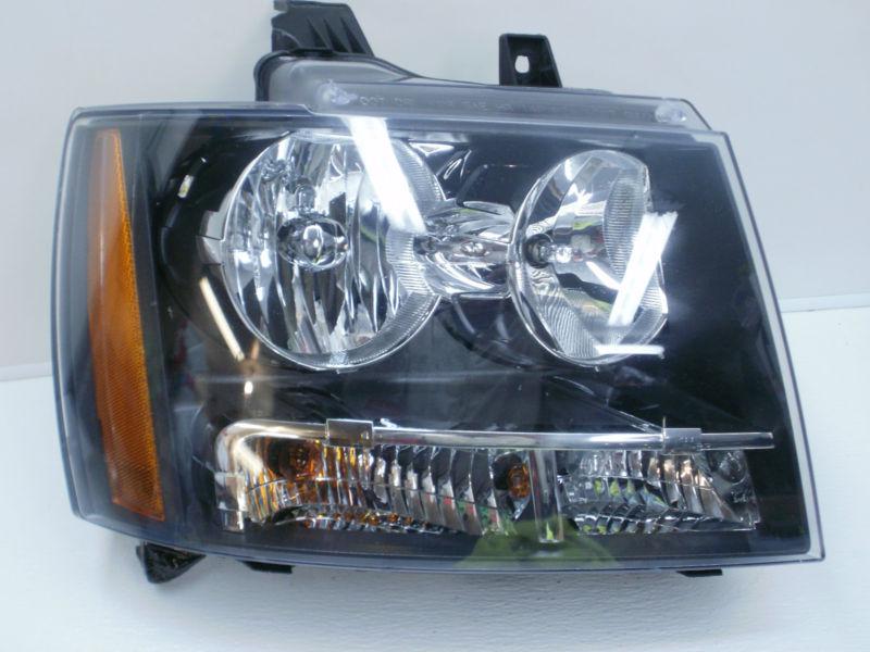 2007-2012 chevrolet suburban headlight headlamp r.h. halogen factory oem 