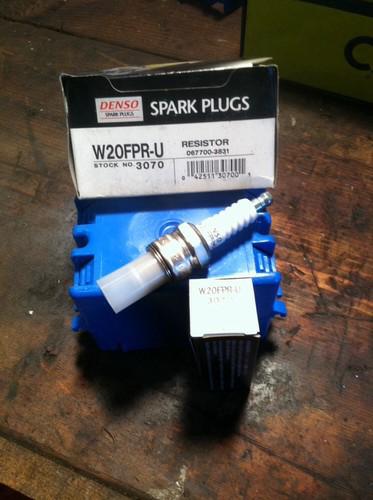 New denso spark plug volvo 142 144 145 164 1800 triumph tr3a 122 opel r10 3070